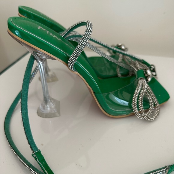 EMBELLISHED BOW STRAP HIGH HEELS GREEN 7.5 - Picture 10 of 11